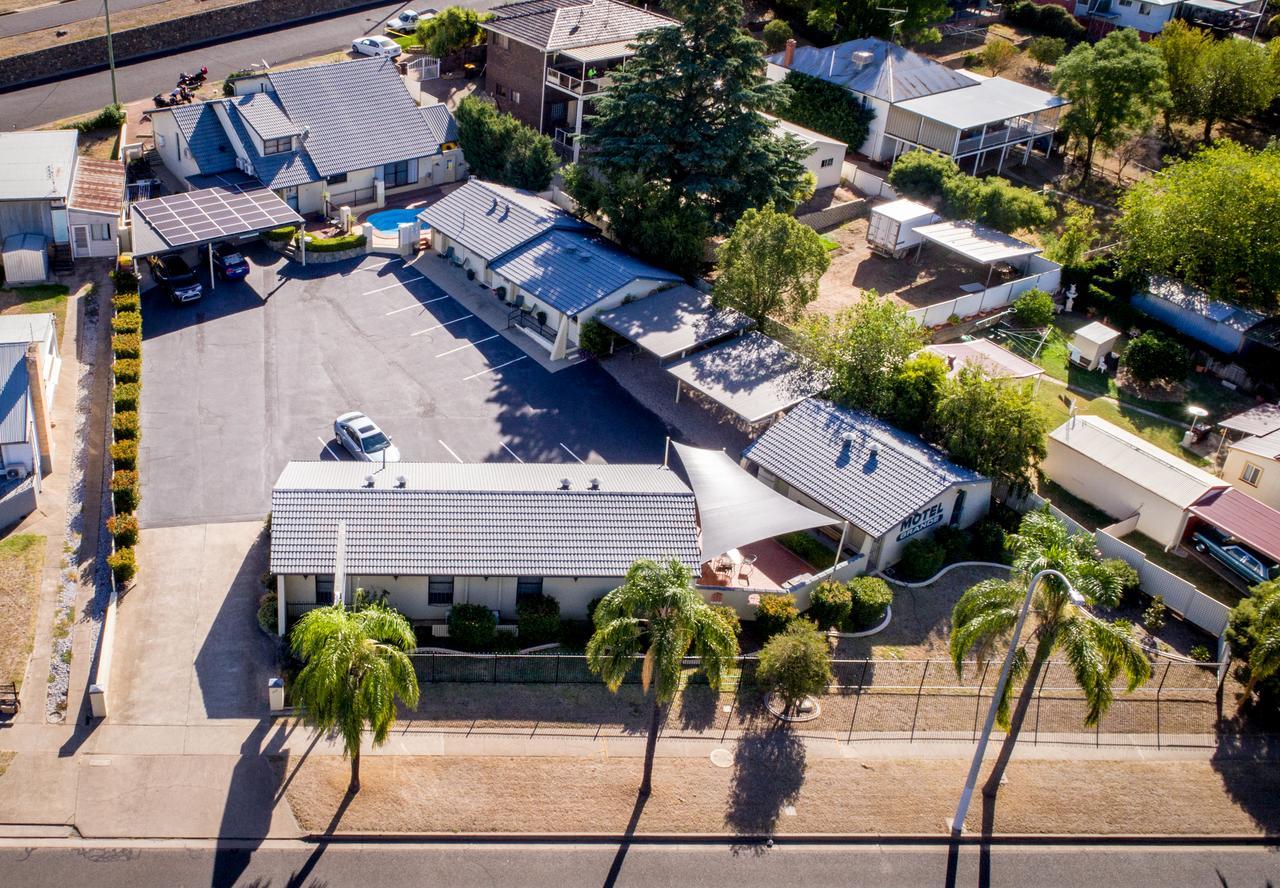 Motel Grande Tamworth Bagian luar foto